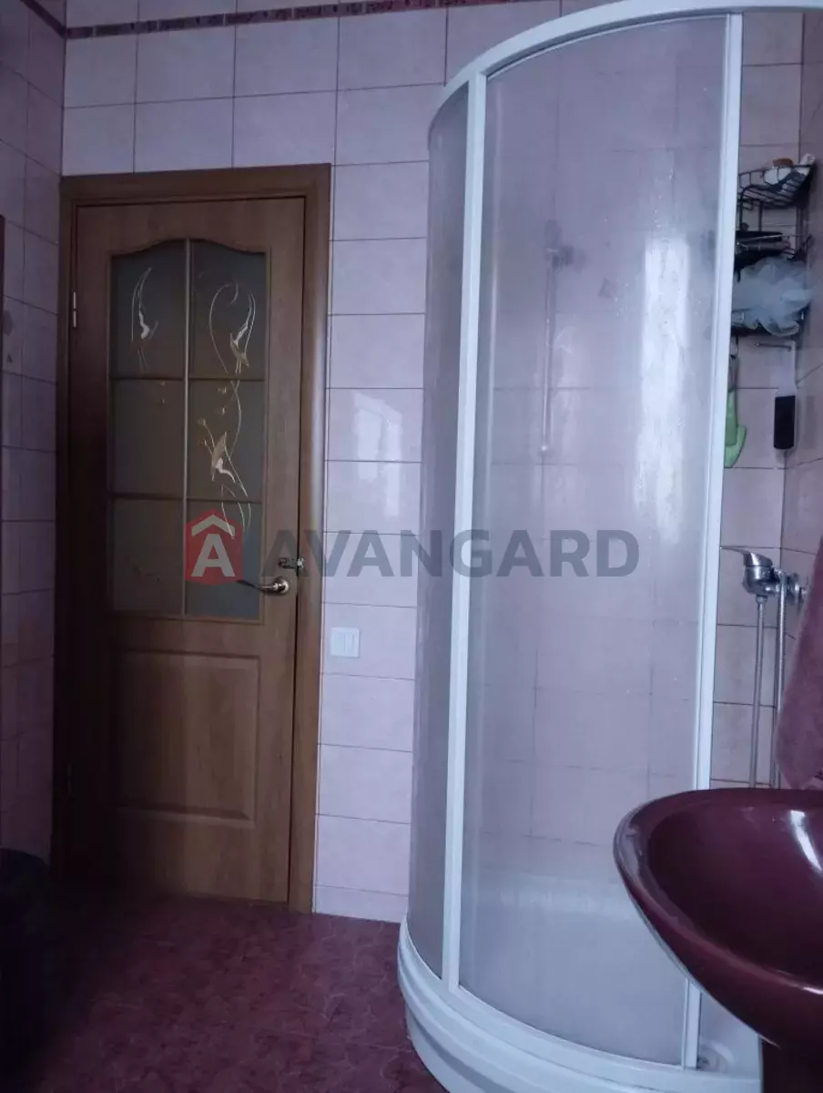 �������, 80 ��.�. ���� 8