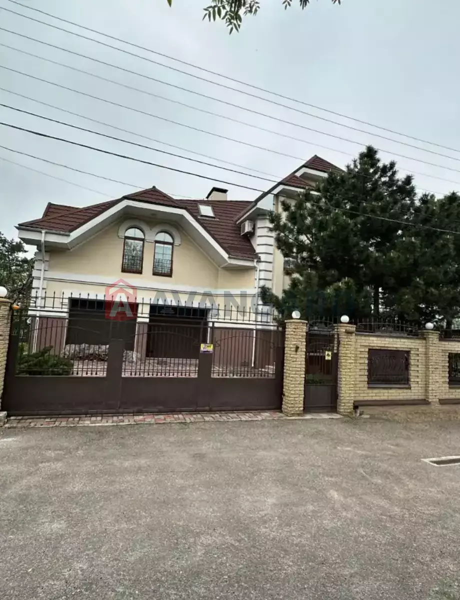 �������, 500 ��.�. ���� 15