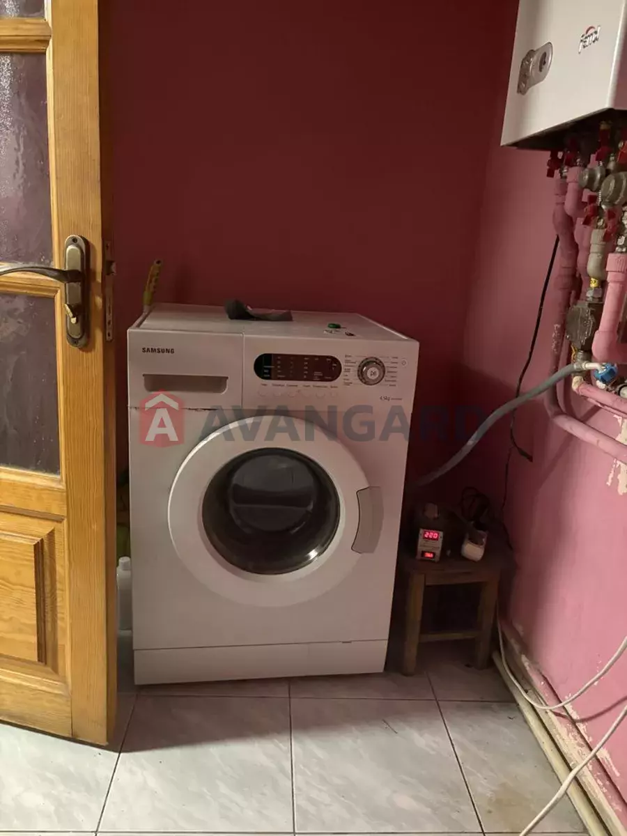 ������� �������, 15 ��.�. ���� 4