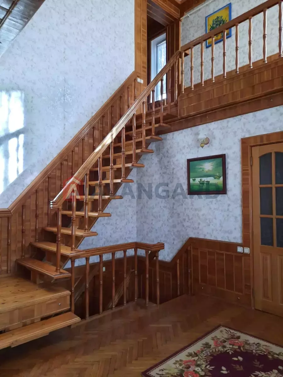 �������, 320 ��.�. ���� 4