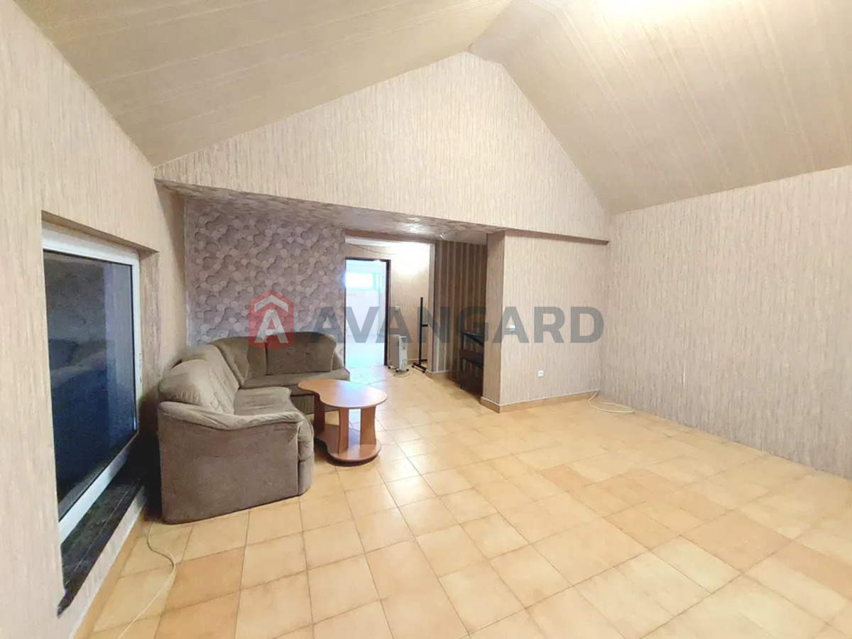 �������, 350 ��.�. ���� 15