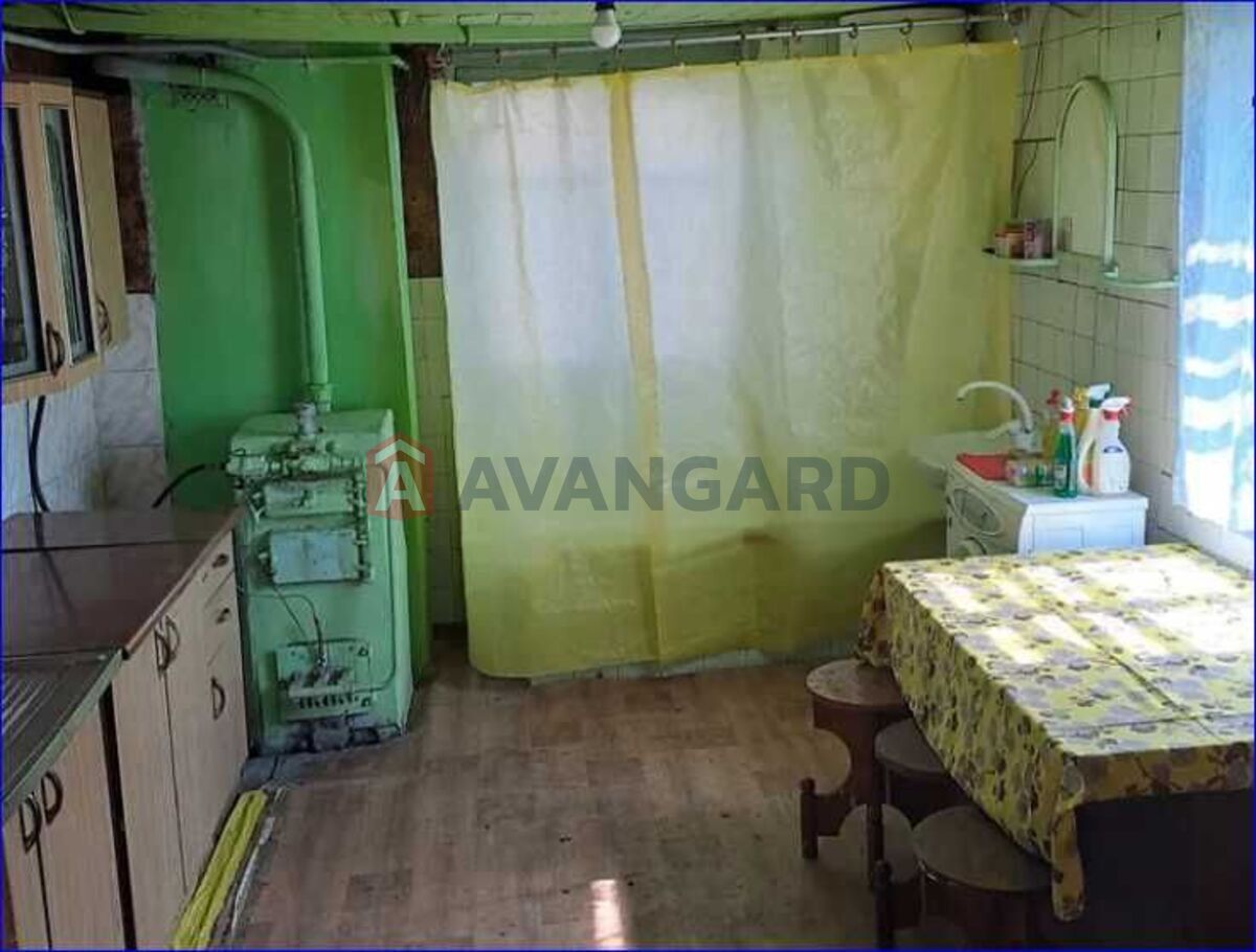 �������, 114 ��.�. ���� 10