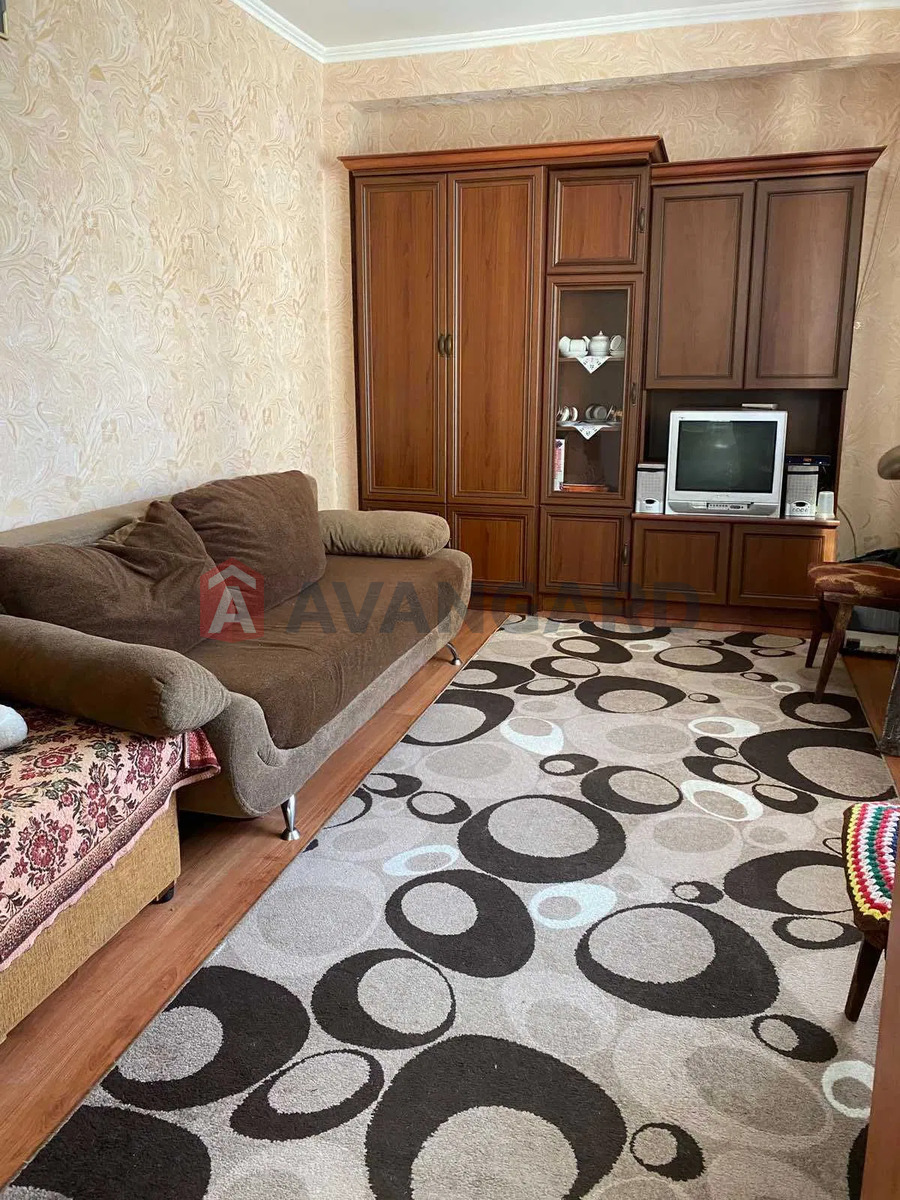 �������, 40 ��.�. ���� 4