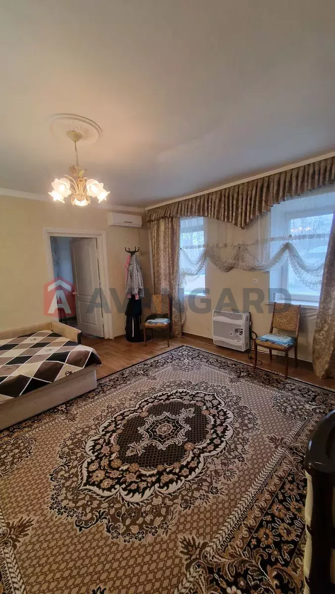 �������, 130 ��.�. ���� 4