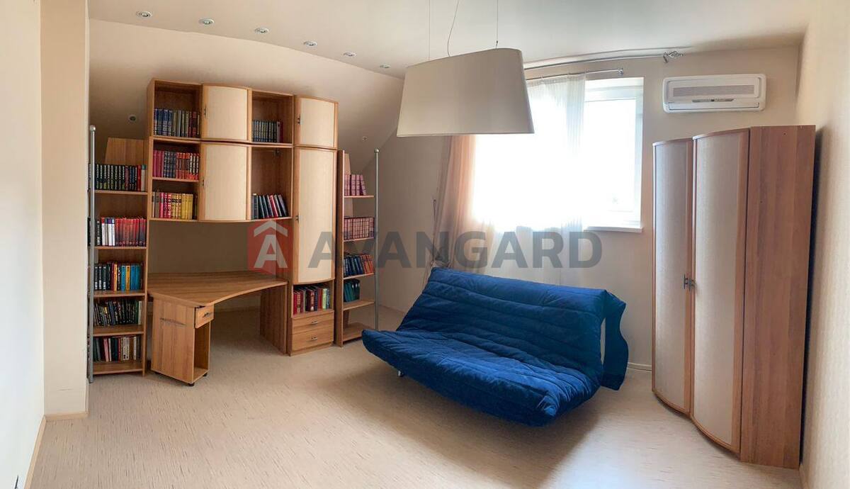 �������, 550 ��.�. ���� 11