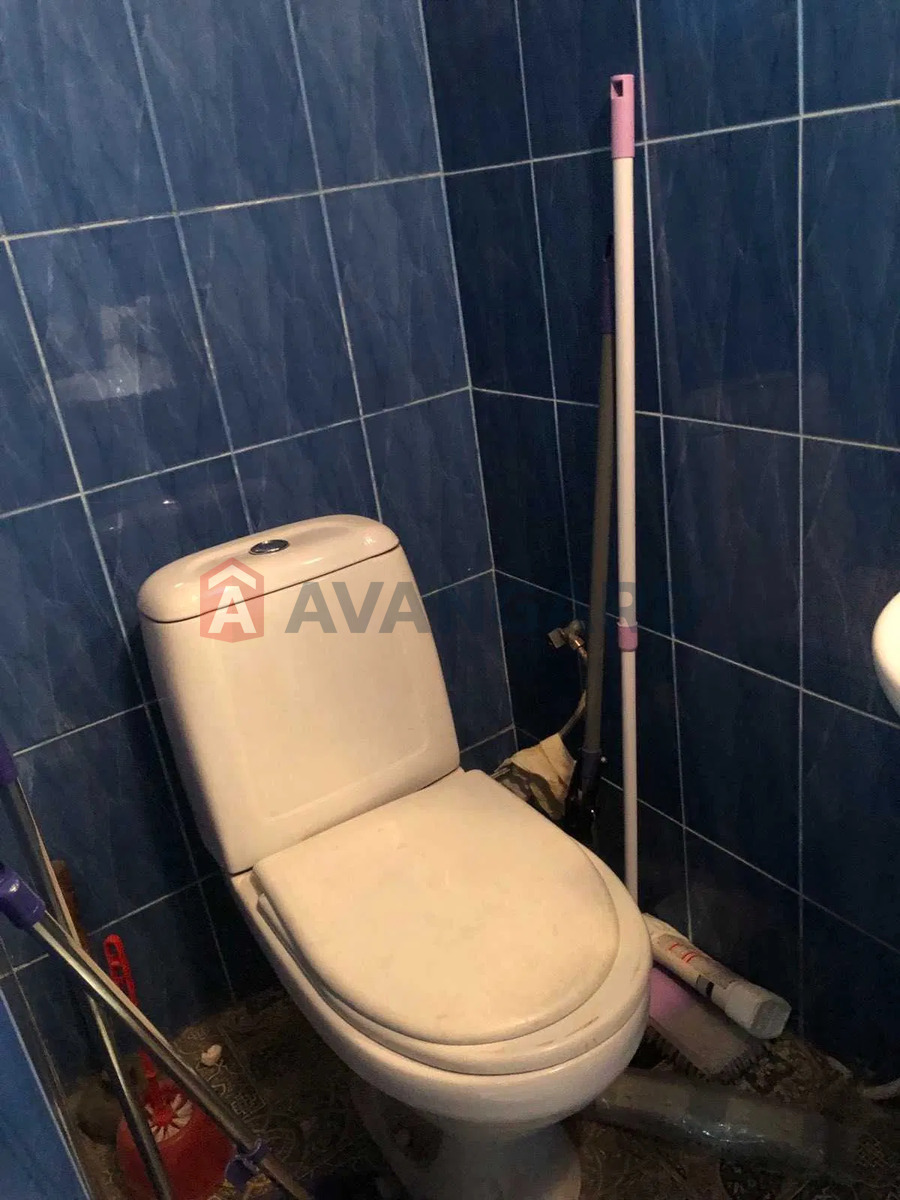 �������, 100 ��.�. ���� 11