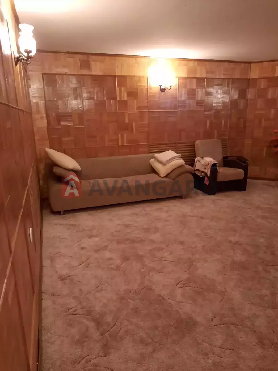 �������, 320 ��.�. ���� 15