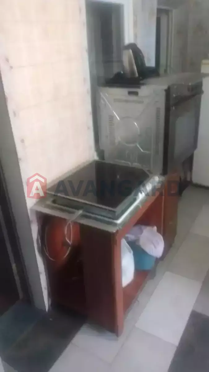 ������� �������, 50 ��.�. ���� 6