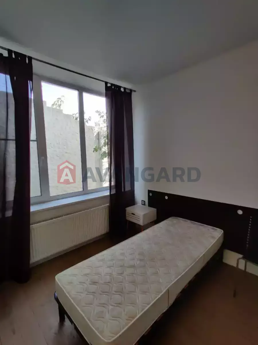 �������, 140 ��.�. ���� 19