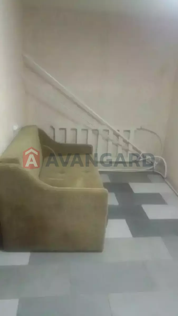 ������� �������, 50 ��.�. ���� 4