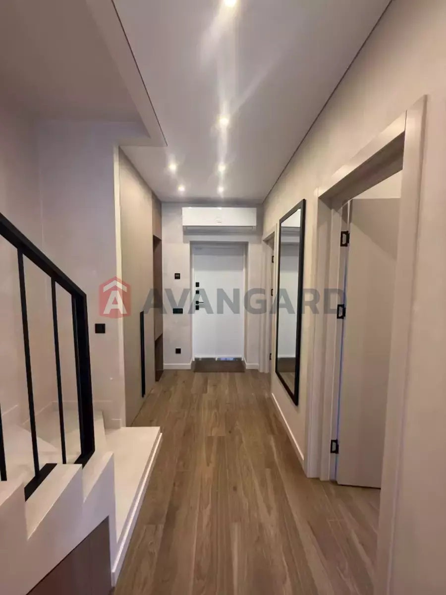 �������, 120 ��.�. ���� 15