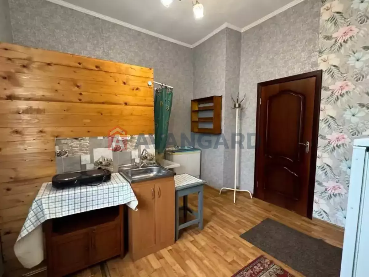 ����� ����, 45 ��.�. ���� 8