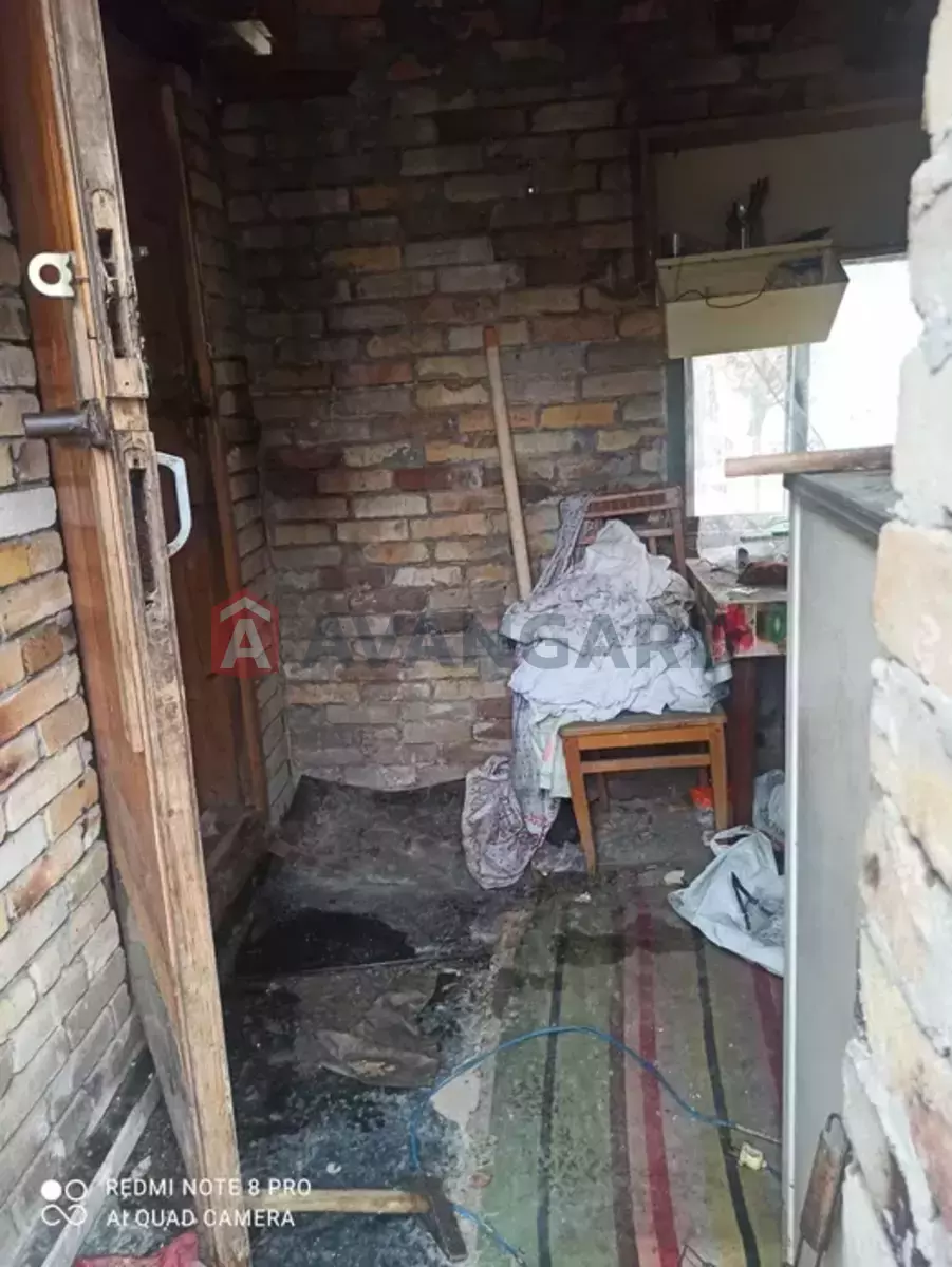 ����, 25 ��.�. ���� 8