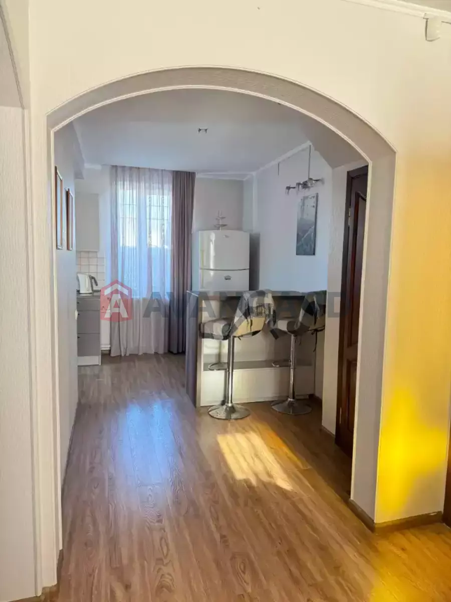 �������, 160 ��.�. ���� 4