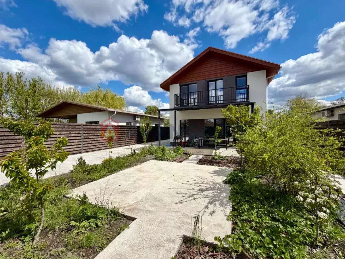 �������, 120 ��.�. ���� 22