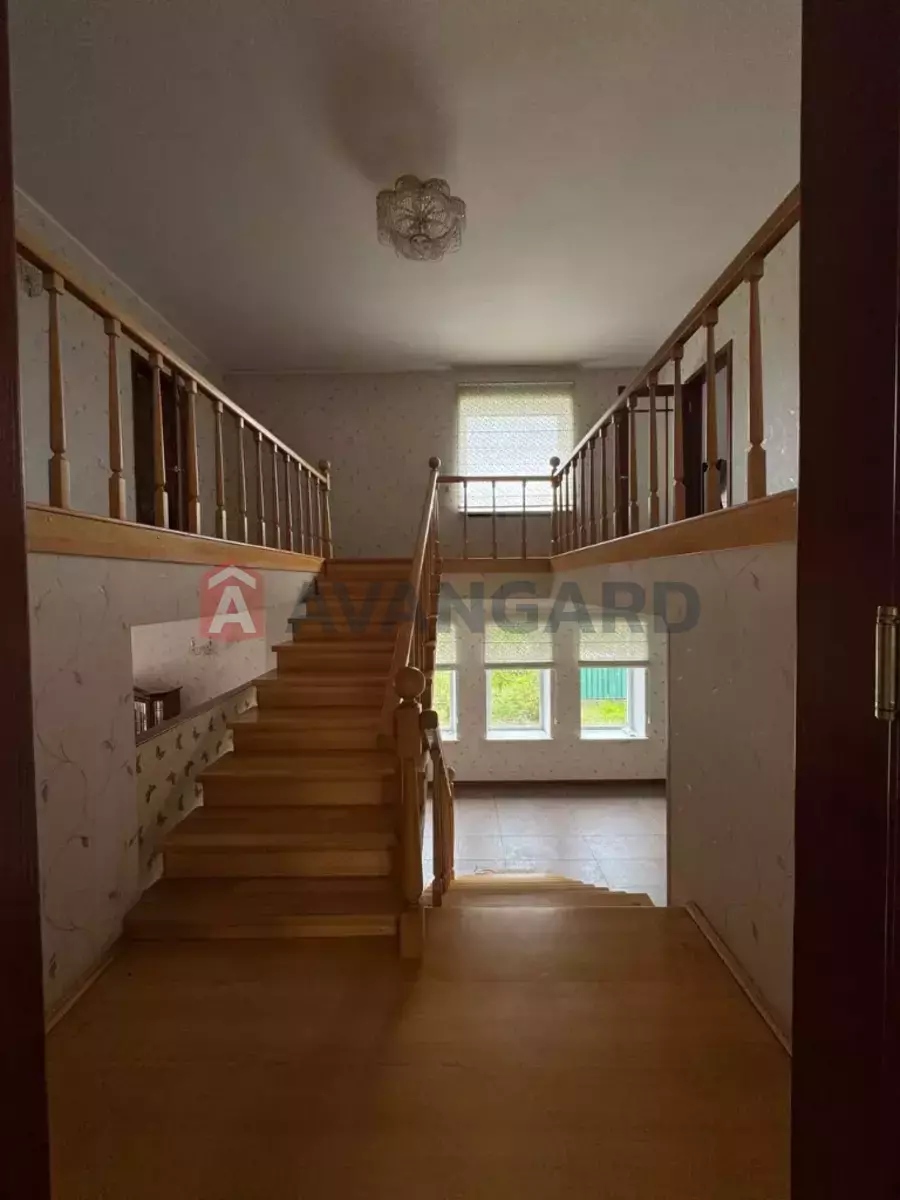 �������, 400 ��.�. ���� 18