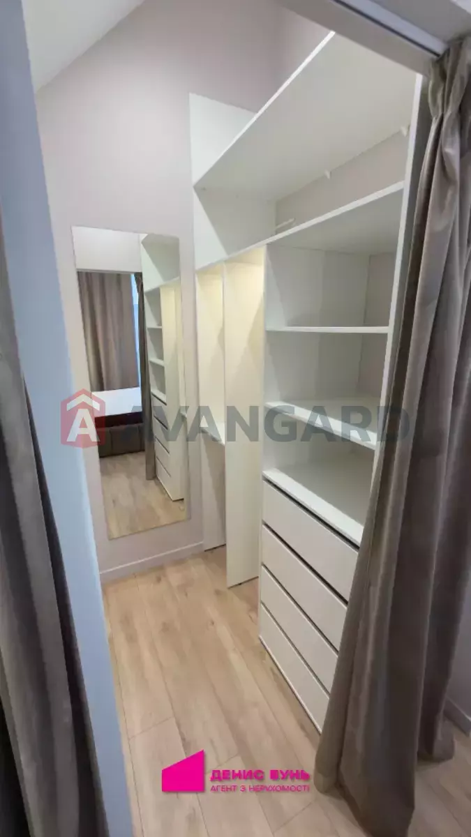 103 ��.�. ���� 28