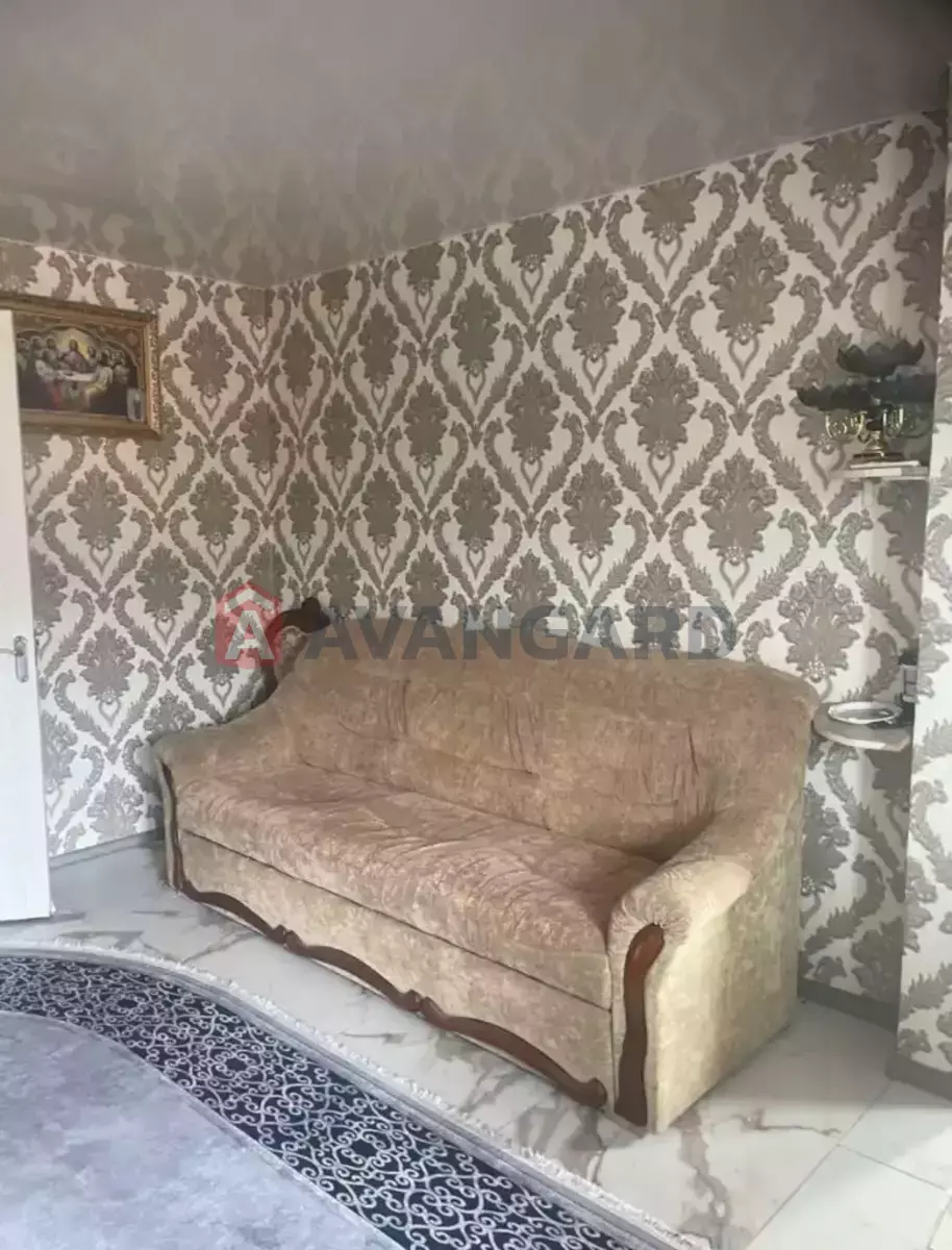 �������, 120 ��.�. ���� 9