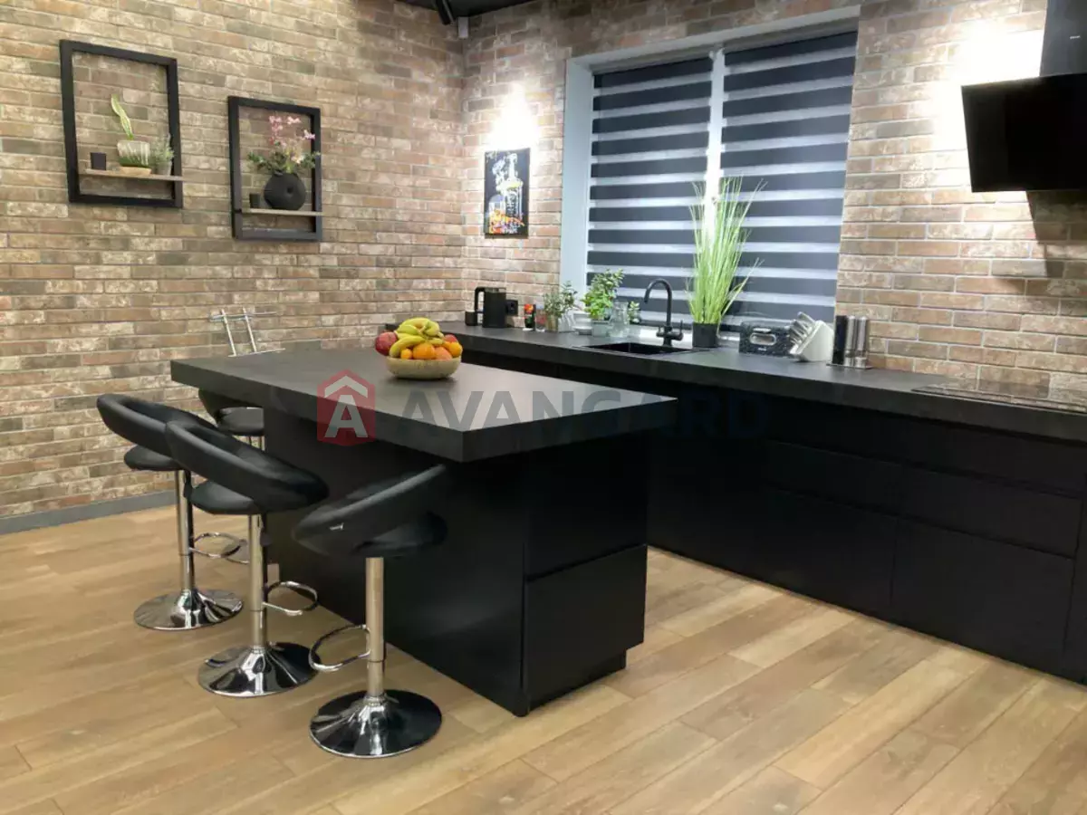 �������, 136 ��.�. ���� 15