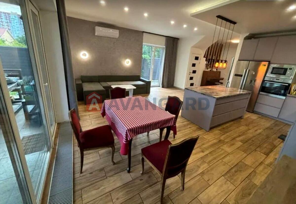 ��������, 165 ��.�. ���� 2