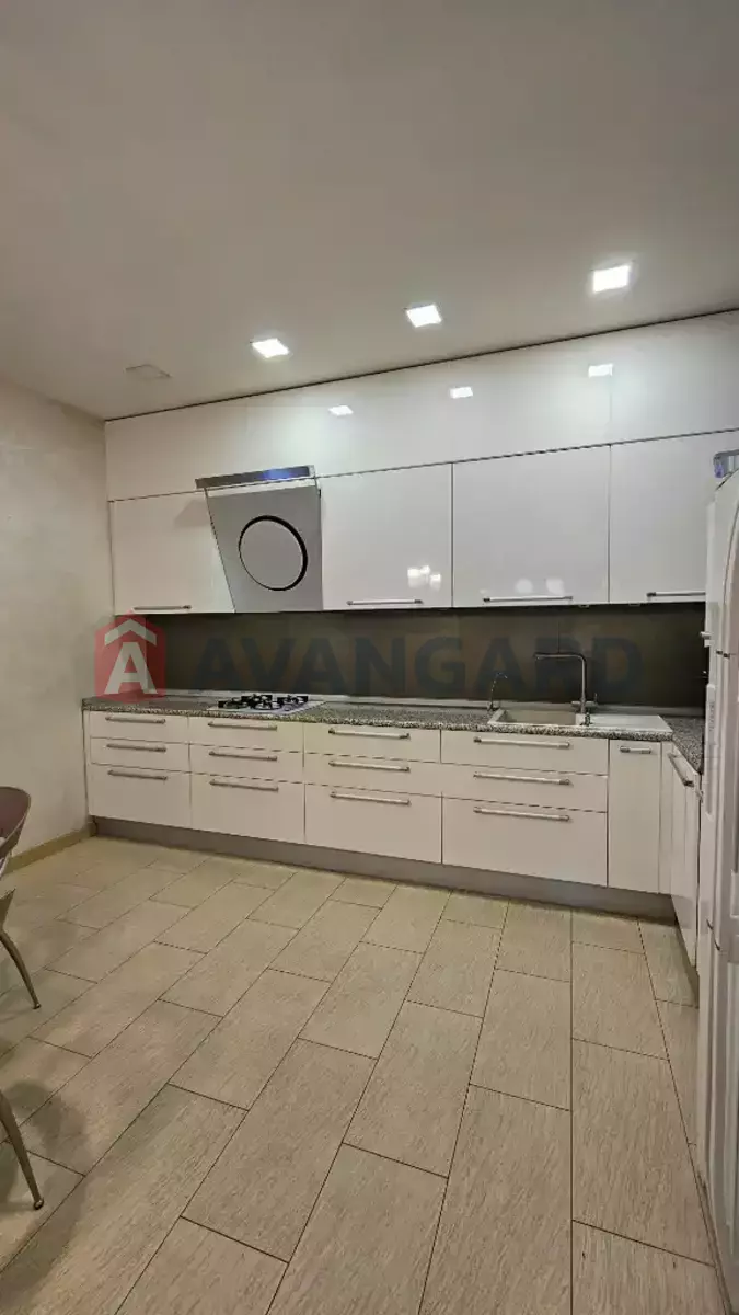 , 200 ..  18