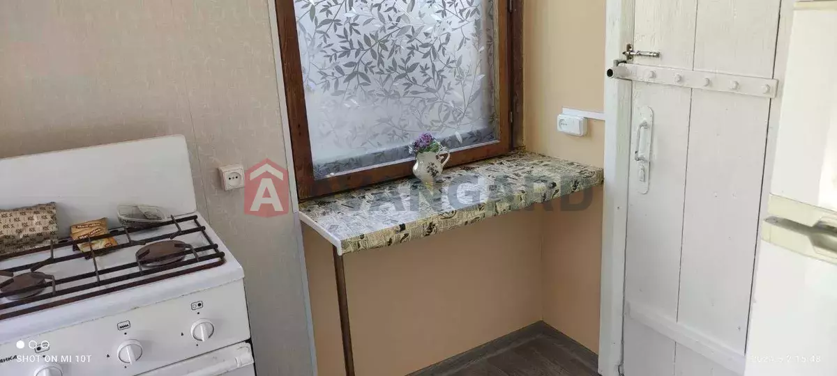 ����, 25 ��.�. ���� 10