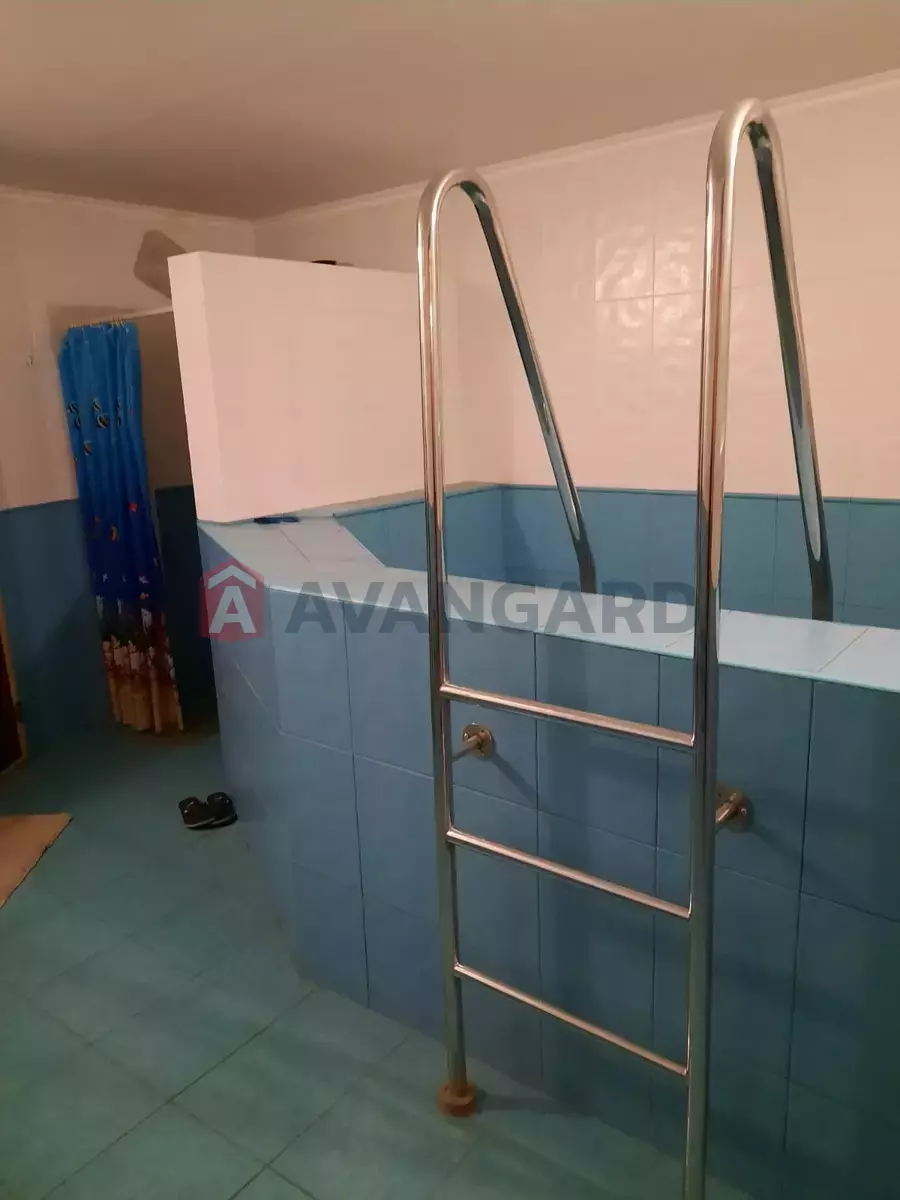 �������, 320 ��.�. ���� 18