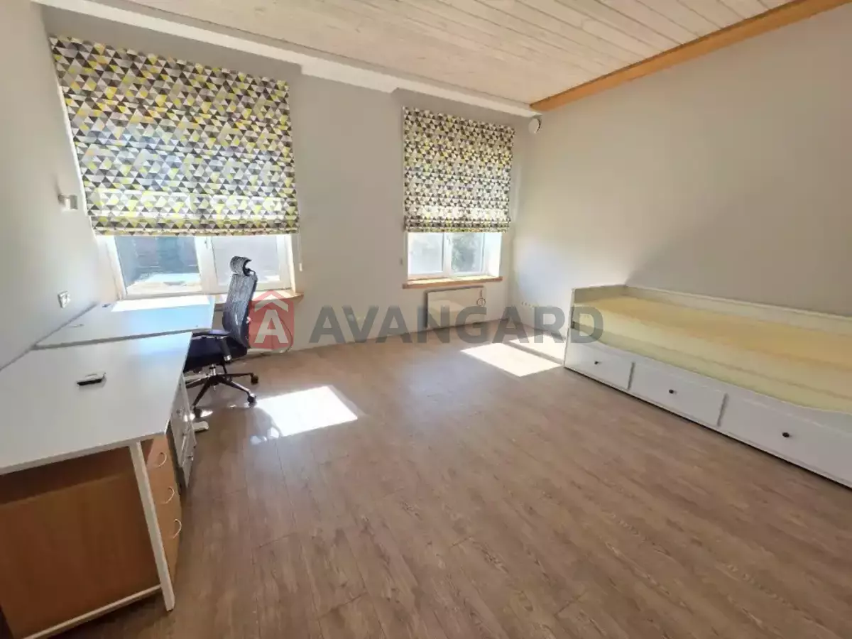 �������, 110 ��.�. ���� 4