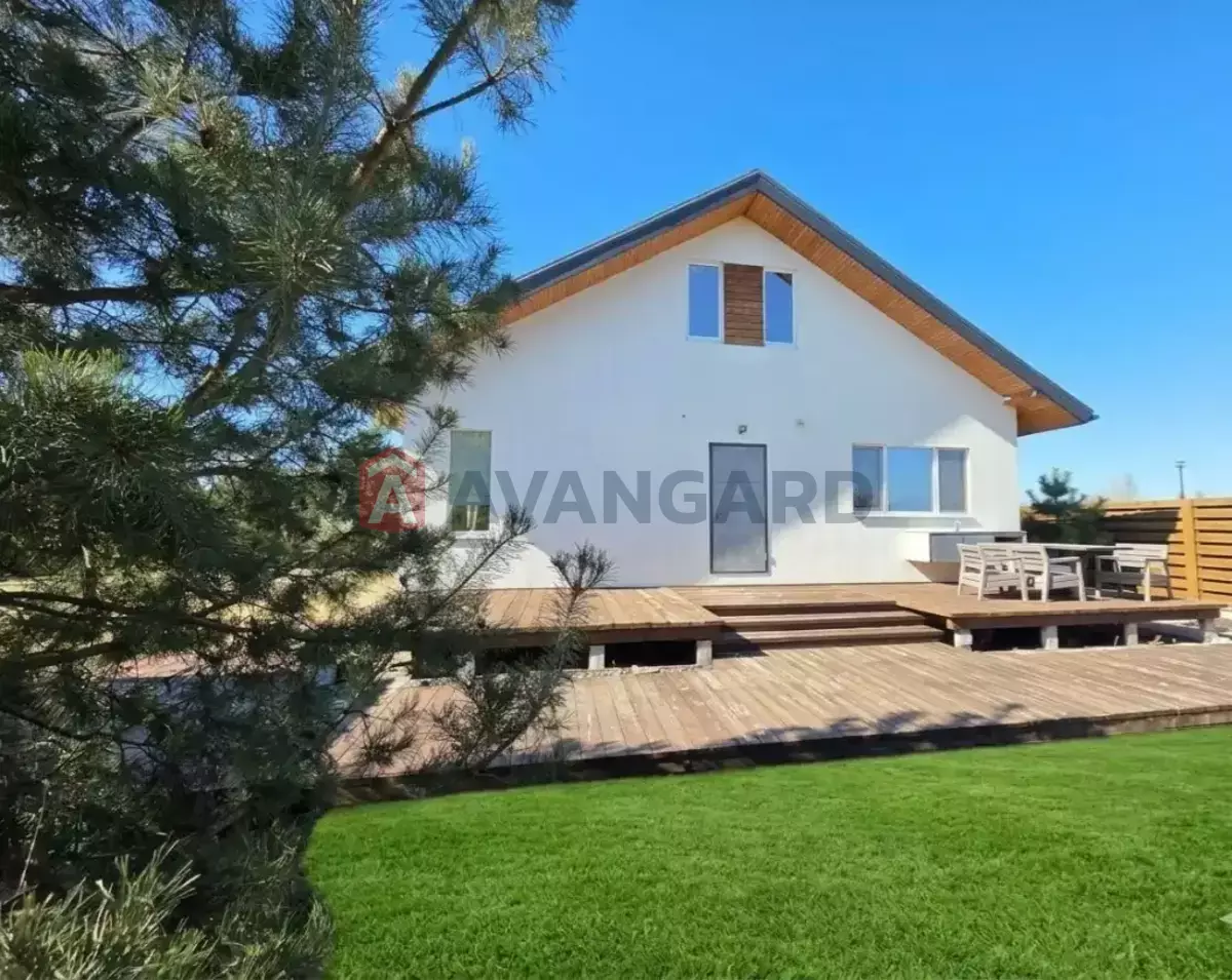 �������, 110 ��.�. ���� 3