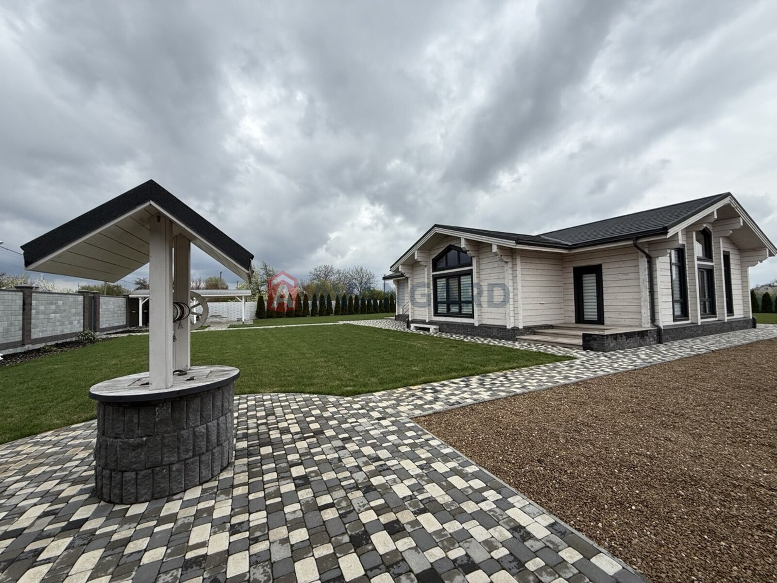 �������, 180 ��.�. ���� 7