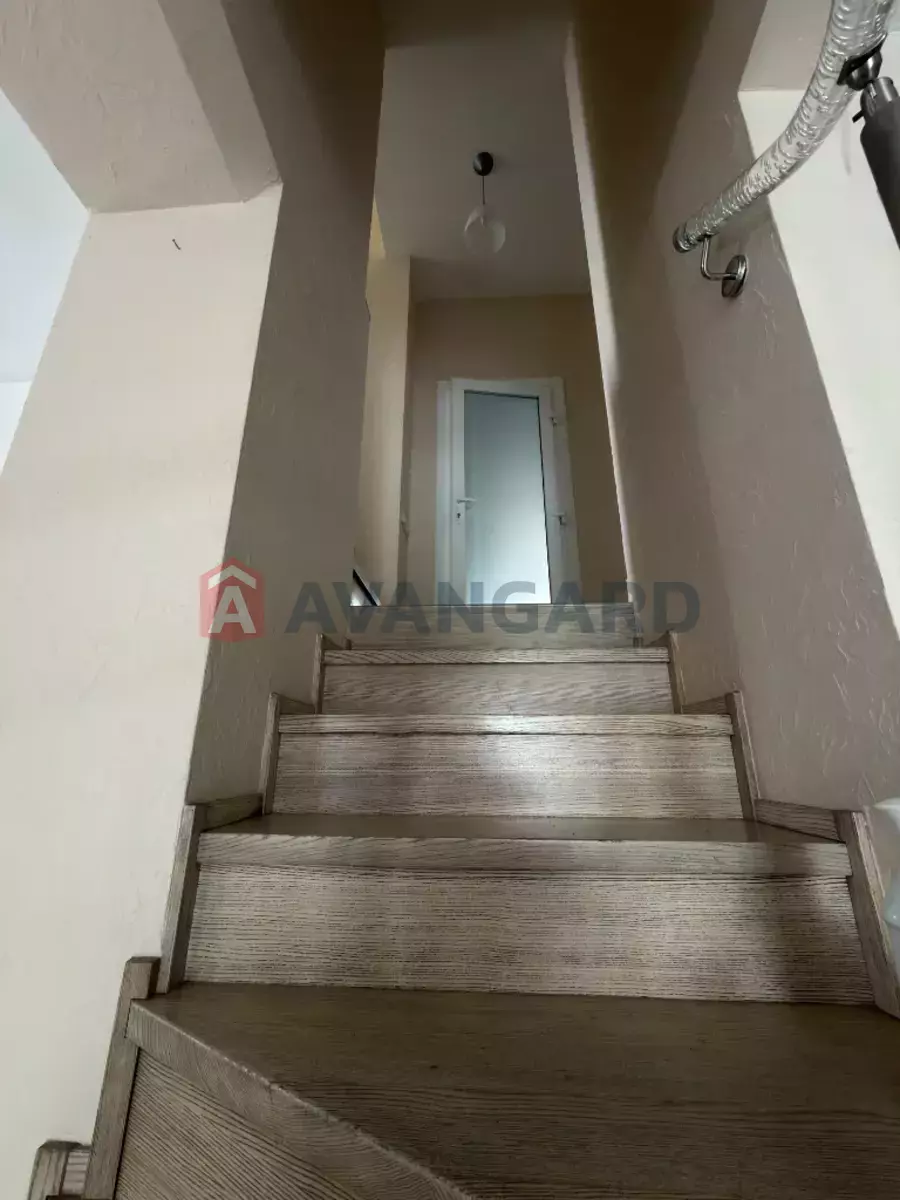 ���, 150 ��.�. ���� 13