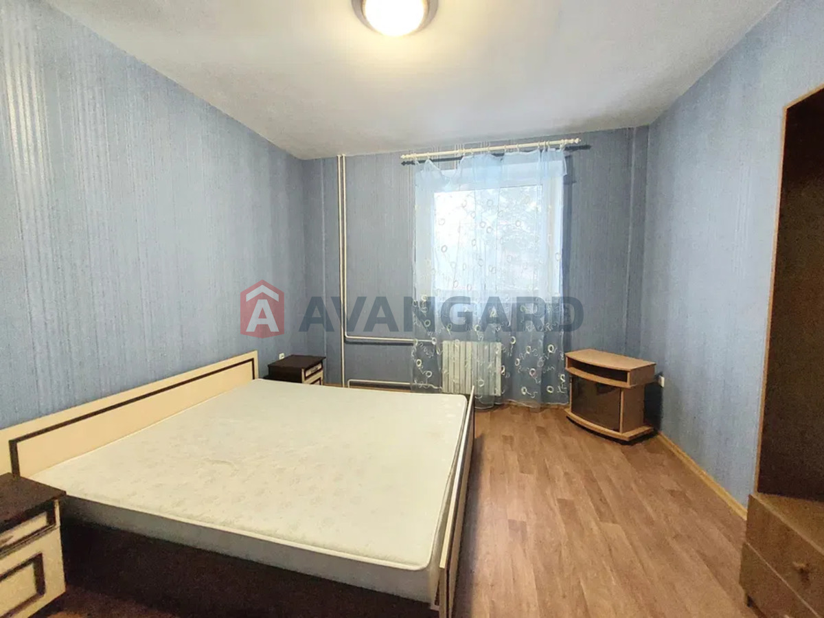 �������, 350 ��.�. ���� 11