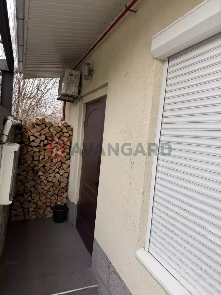 �������, 50 ��.�. ���� 10