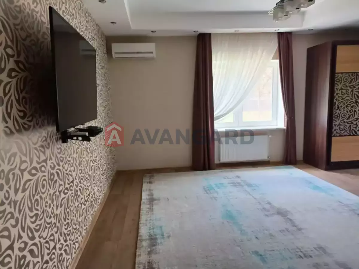 �������, 150 ��.�. ���� 3