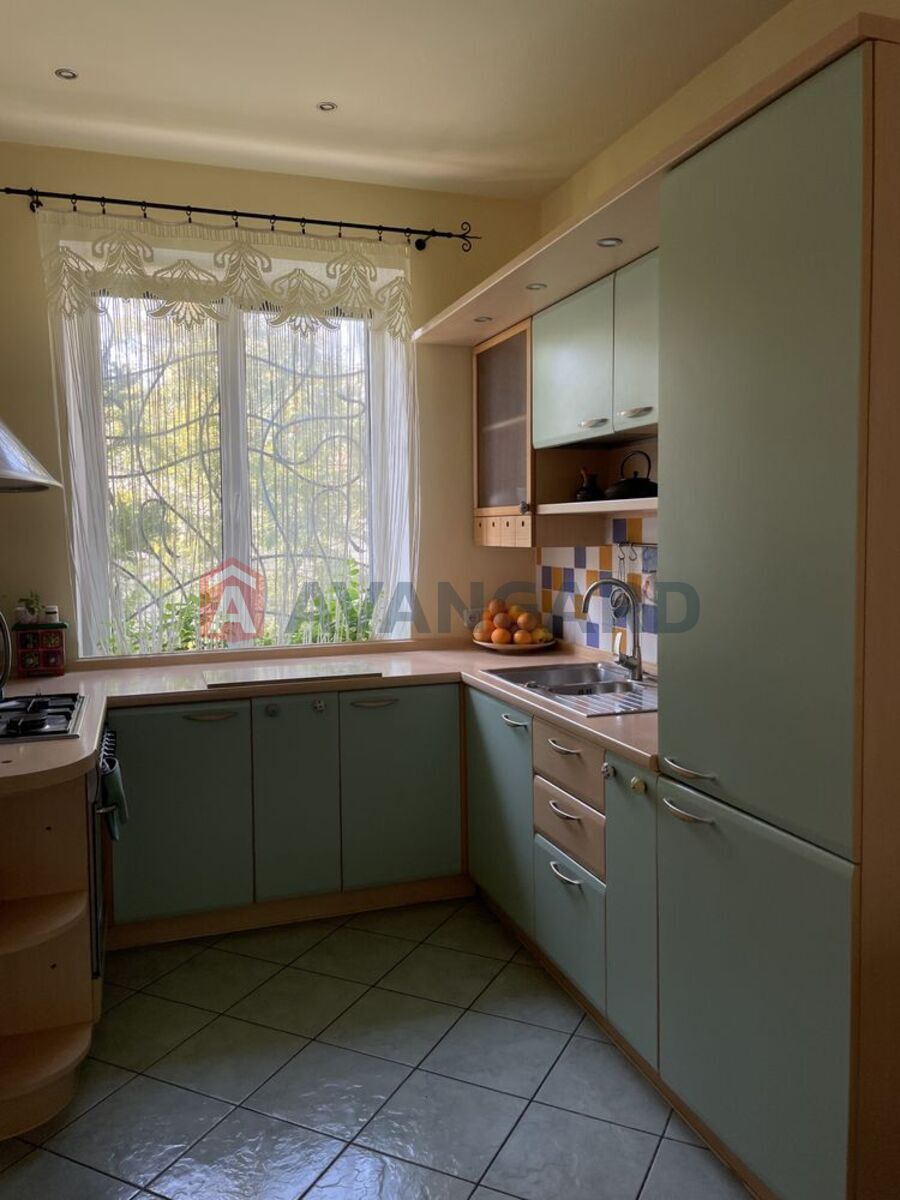 �������, 150 ��.�. ���� 6