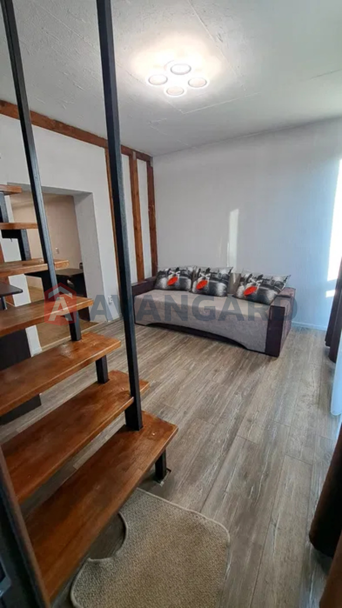 �������, 75 ��.�. ���� 3