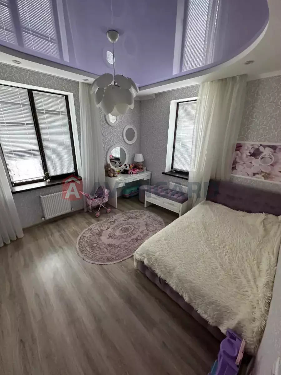 �������, 200 ��.�. ���� 10