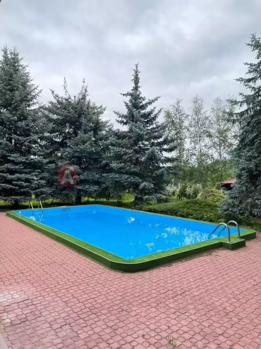 �������, 400 ��.�. ���� 6