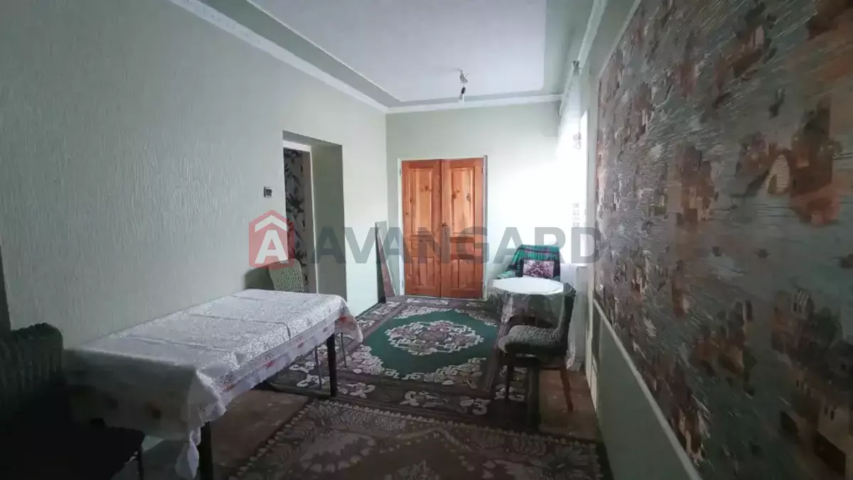 ������� �������, 140 ��.�. ���� 14