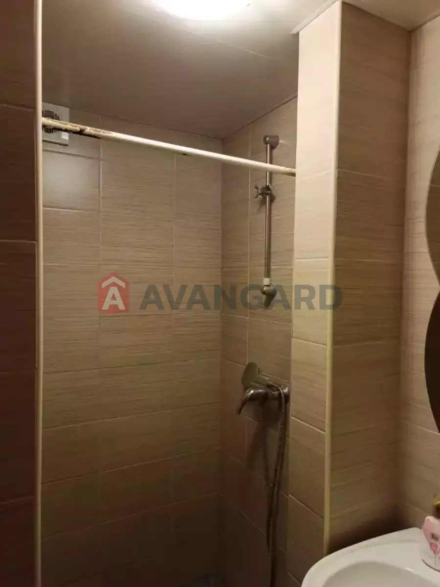 �������, 150 ��.�. ���� 18