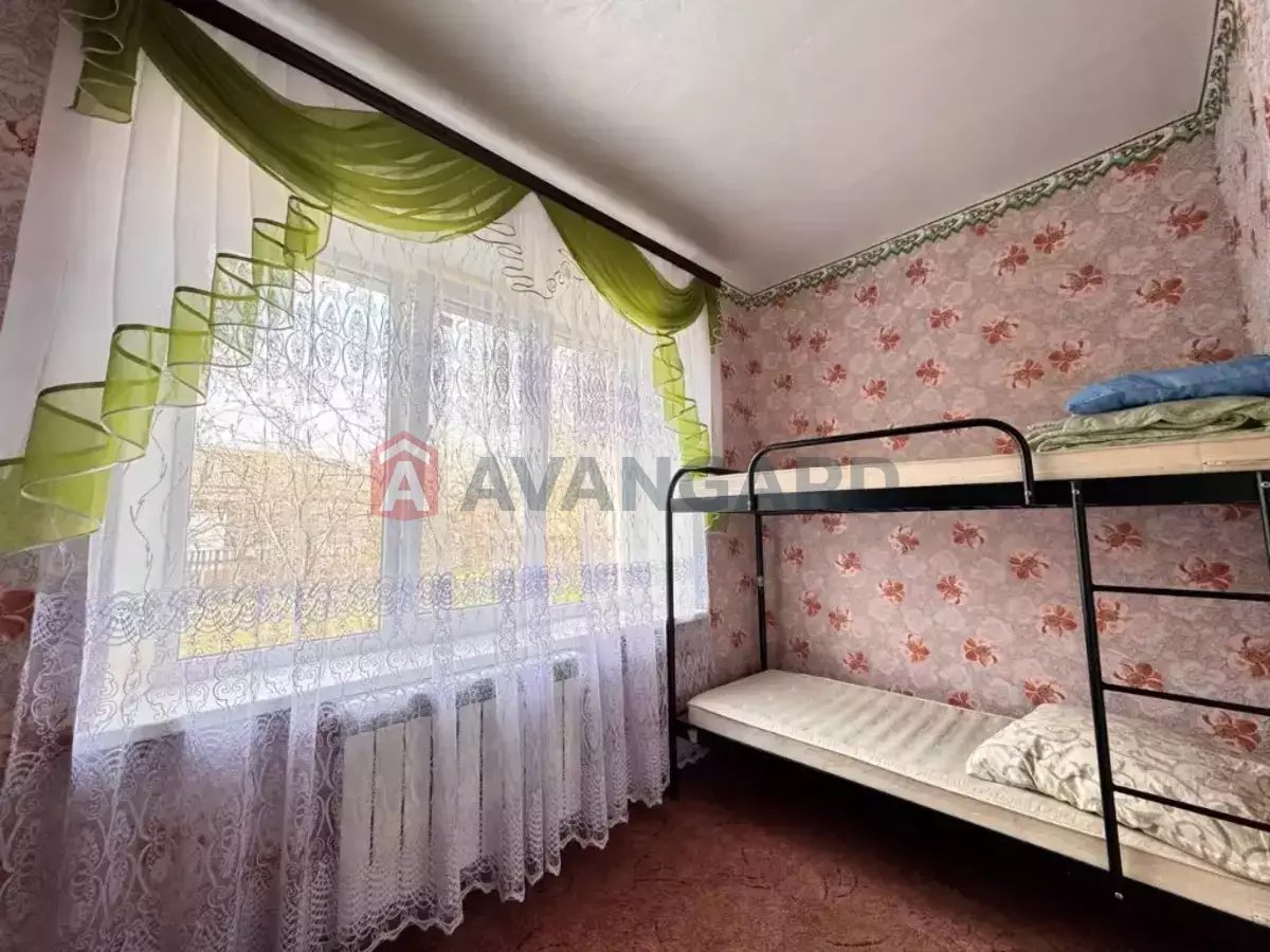 ������� �������, 18 ��.�. ���� 1