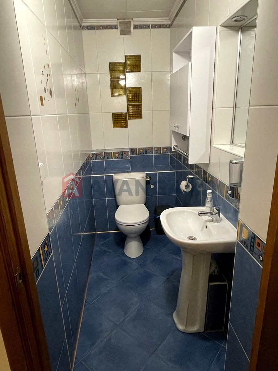 �������, 300 ��.�. ���� 10