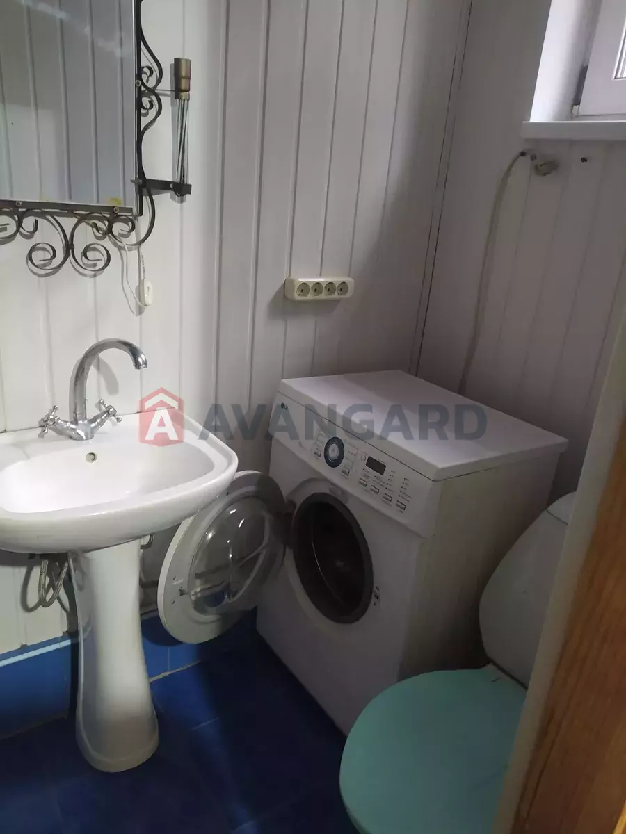 ������� �������, 28 ��.�. ���� 7