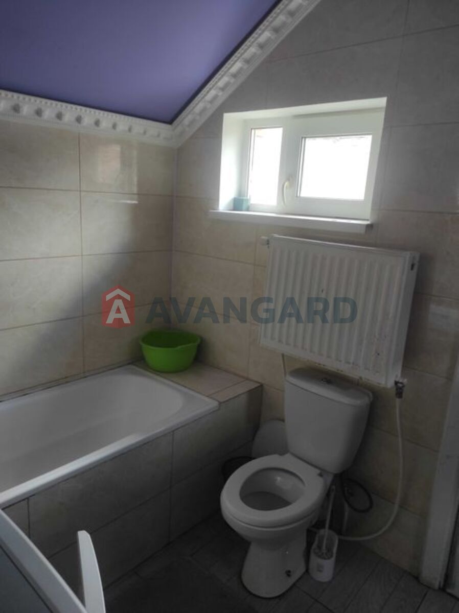 ������� �������, 60 ��.�. ���� 8