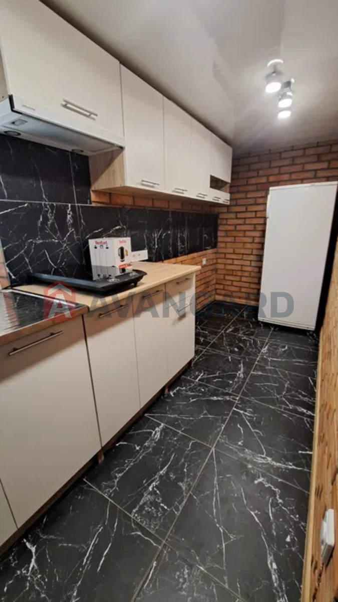 �������, 75 ��.�. ���� 6