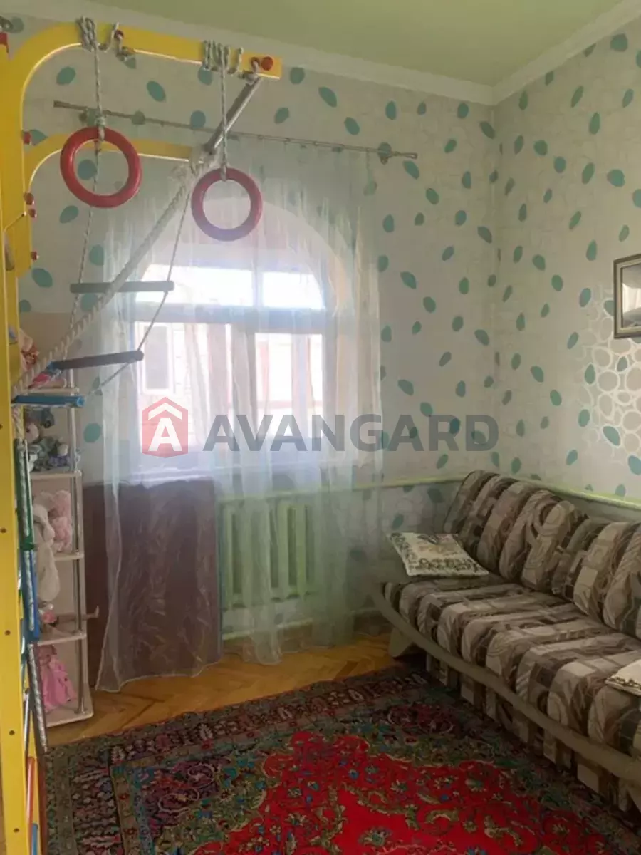 �������, 240 ��.�. ���� 16