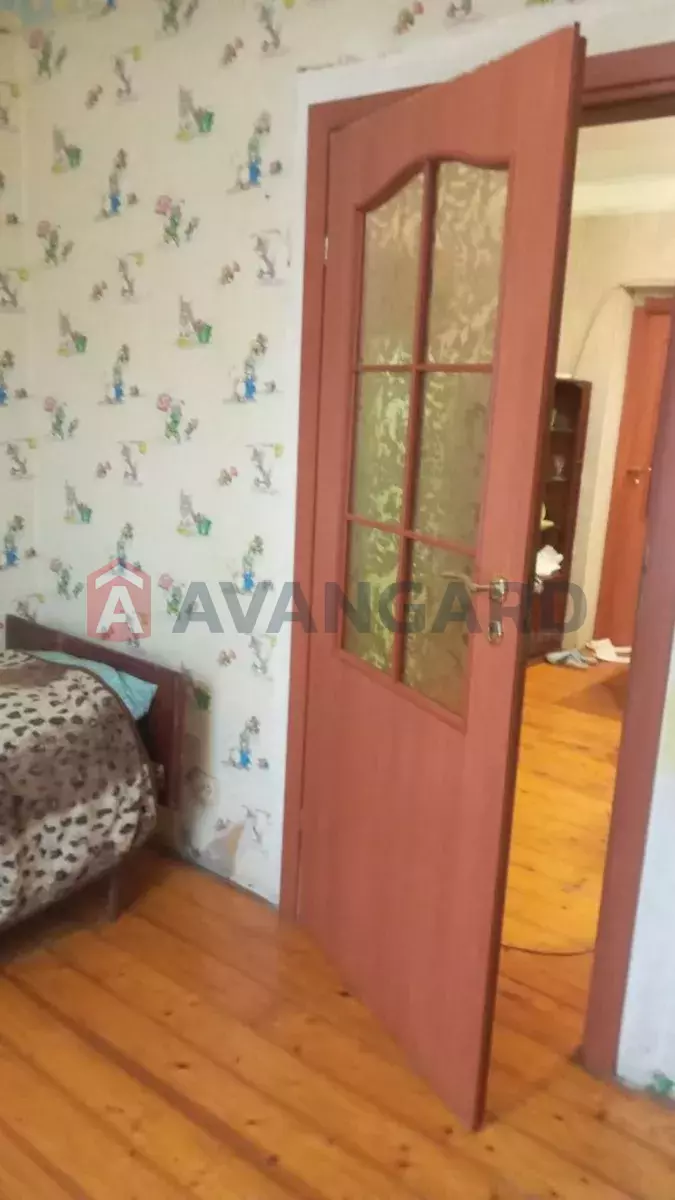 �������, 50 ��.�. ���� 8