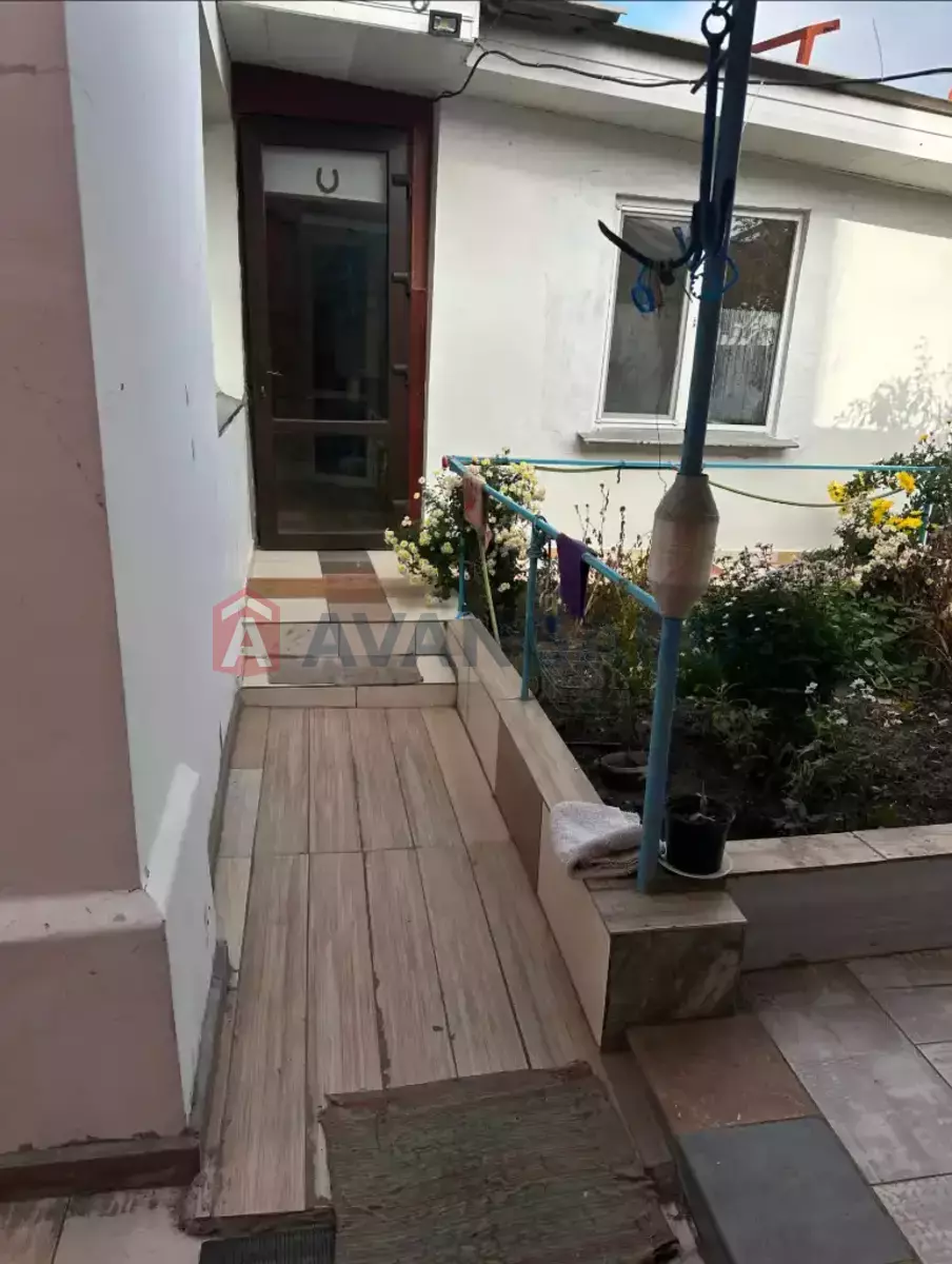 ������� �������, 53 ��.�. ���� 3