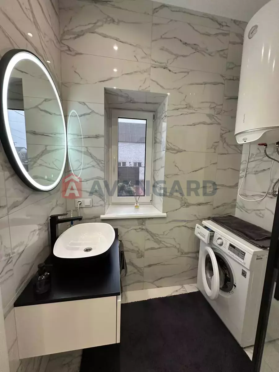 ���, 93 ��.�. ���� 17