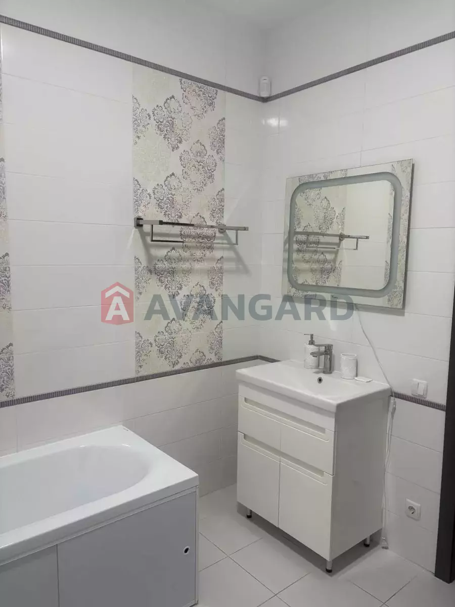 �������, 160 ��.�. ���� 8